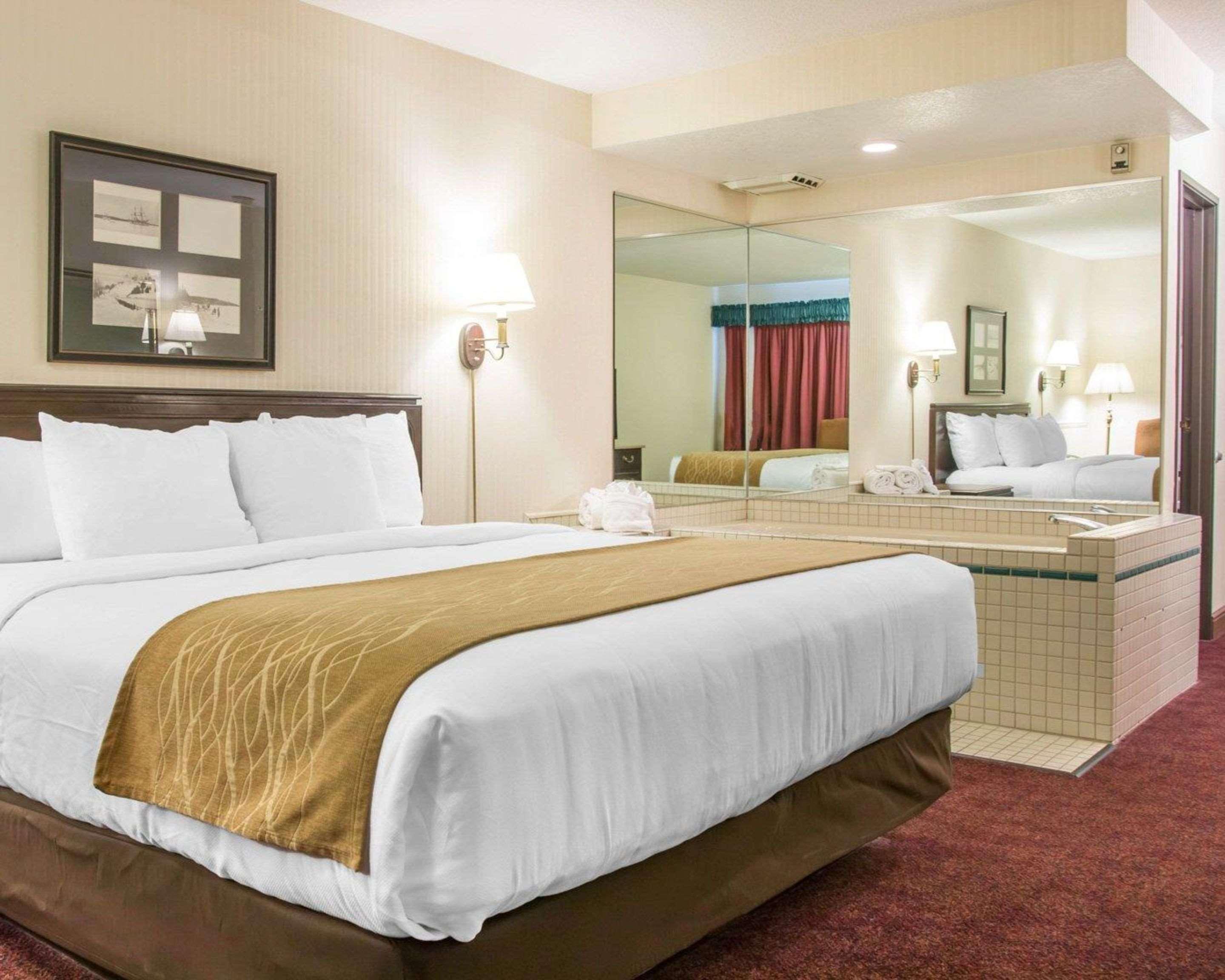 Comfort Inn Lakeside Mackinaw City Eksteriør bilde