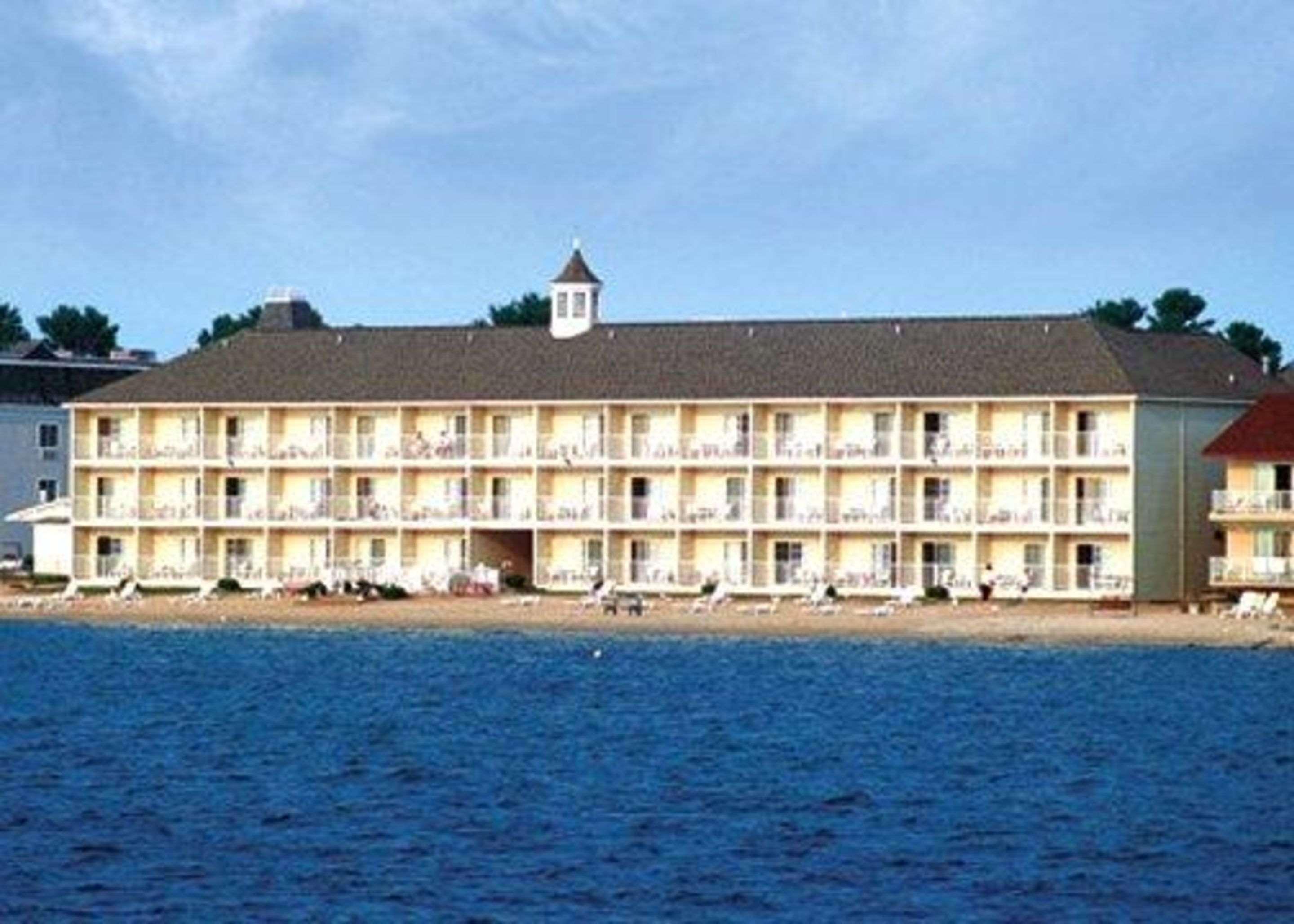 Comfort Inn Lakeside Mackinaw City Eksteriør bilde