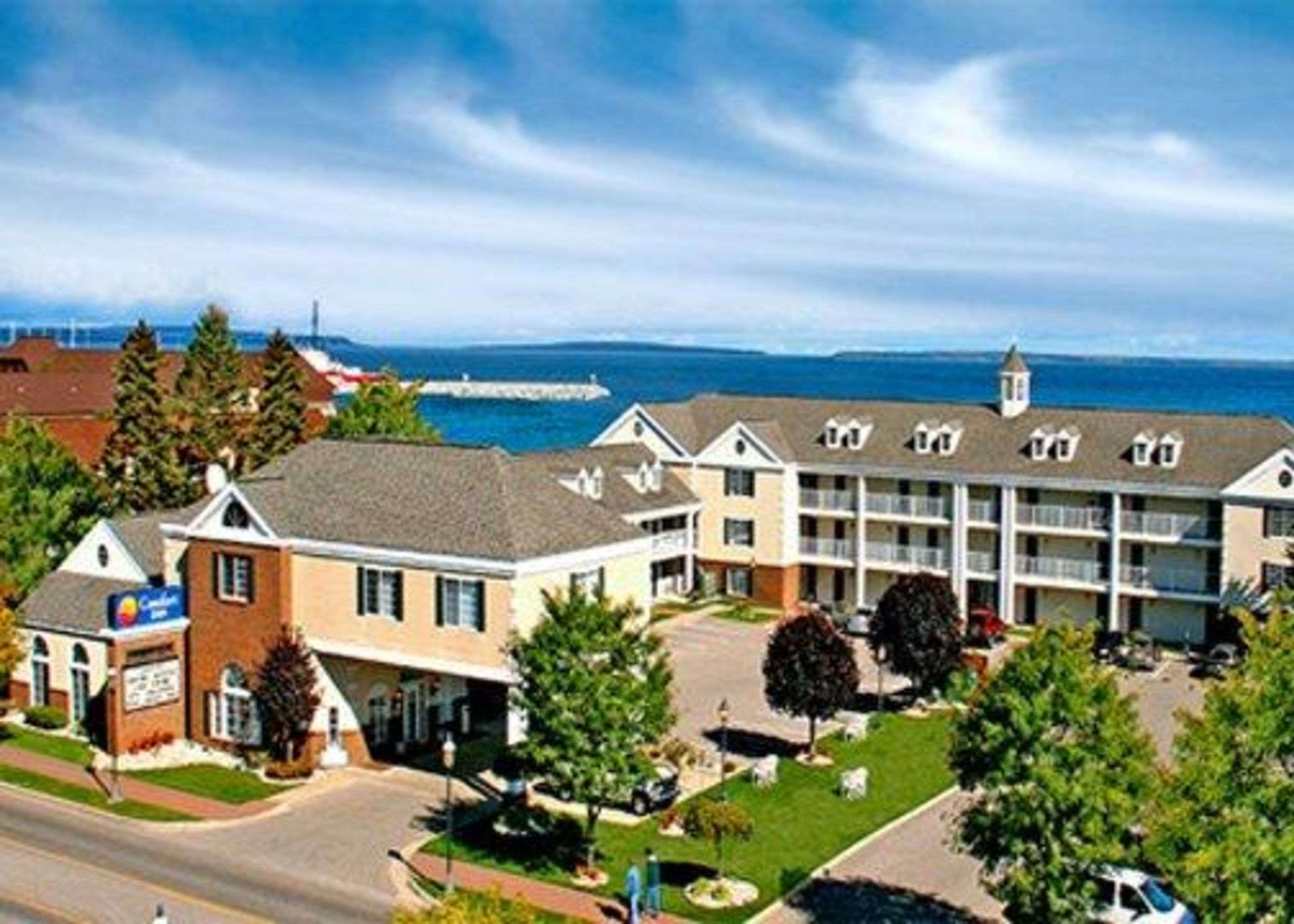 Comfort Inn Lakeside Mackinaw City Eksteriør bilde