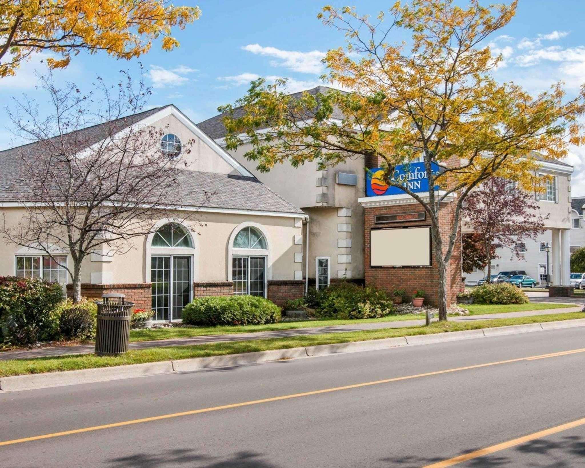 Comfort Inn Lakeside Mackinaw City Eksteriør bilde