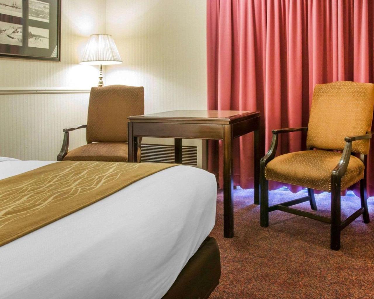 Comfort Inn Lakeside Mackinaw City Eksteriør bilde